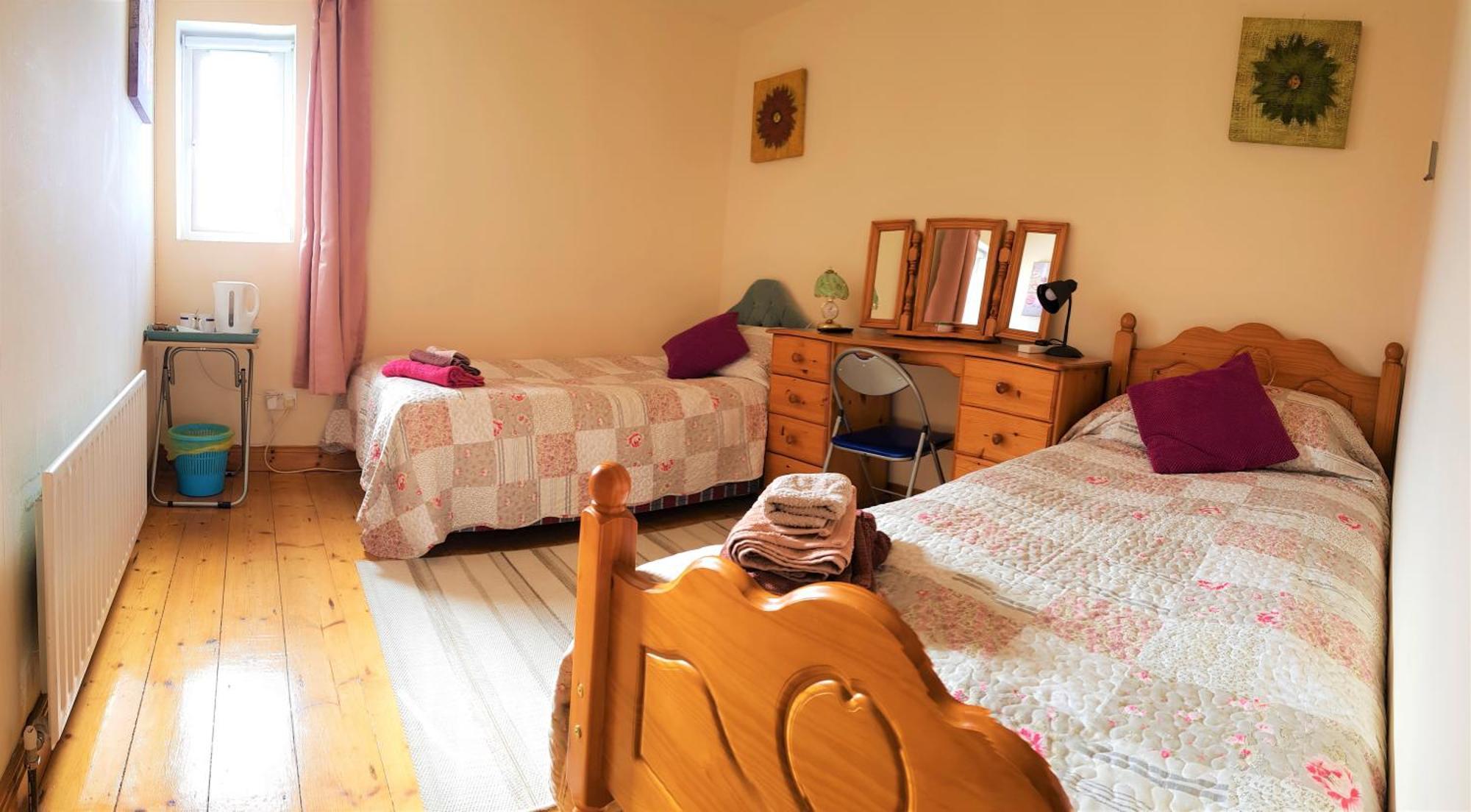 Bernie'S Place Касълбар Екстериор снимка